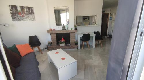 Apartamento en Puerto Marina 204