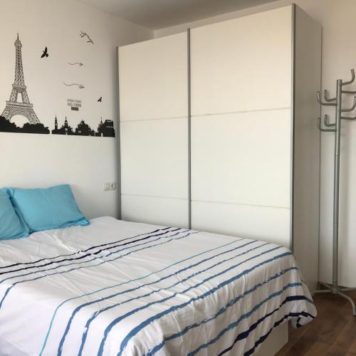 Loft Estudio Reformado En Torremolinos Centro A 10 Minutos Playa