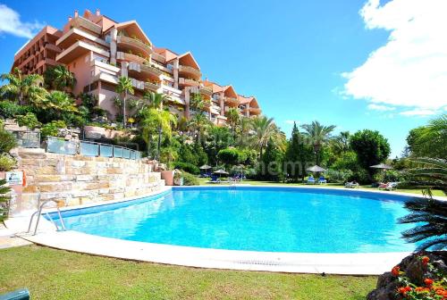 Magna Marbella - Apartamento de Lujo y golf en zona de Puerto Banús