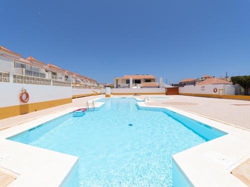 Apartamento Moderno con piscina en El Castillo