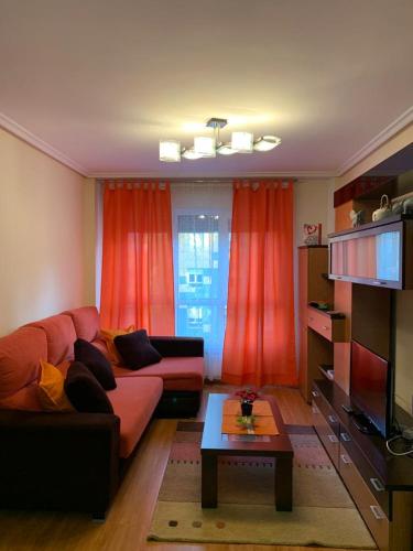 Apartamento Mota-2 Huca-Los Prados; Parking Y Wifi Gratis