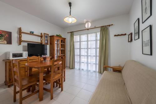 Apartamento Pescadores del Sur, con aire acondicionado