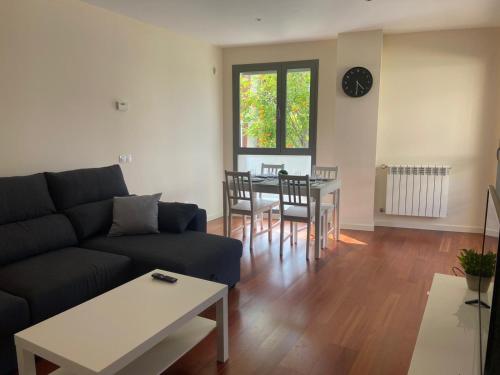 Apartamento Pirineos, Urb Las Margas Golf