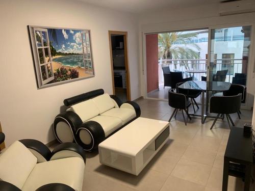 Apartamento "Pedro" 400m de la playa