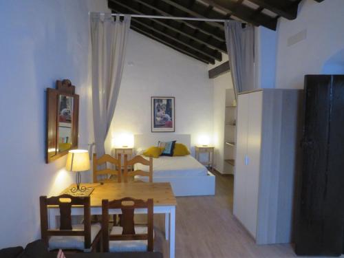 Apartamento y estudio tranquilo centro de Conil