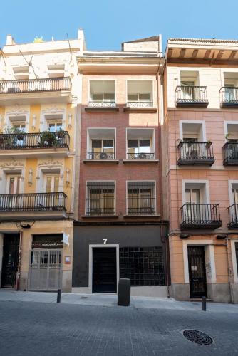 Apartamentos Gran Via Madrid centro-Malasaña Callao