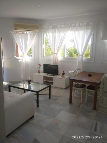 Apartamentos turísticos Sanlúcar Beach 2 y 3