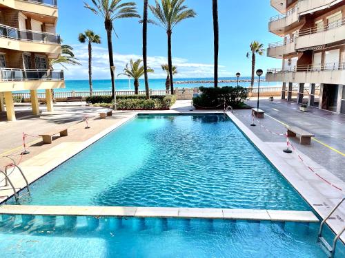 Apartbeach Marina Playa Climatizado Piscina Y Parking