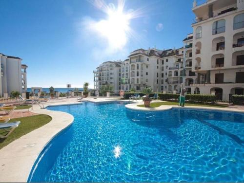 Stunning Views await you in Marina de la Duquesa