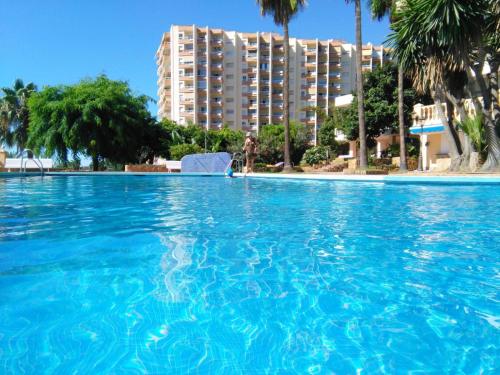 One bedroom appartement at Benalmadena 550 m away from the beach with sea view shared pool and balcony