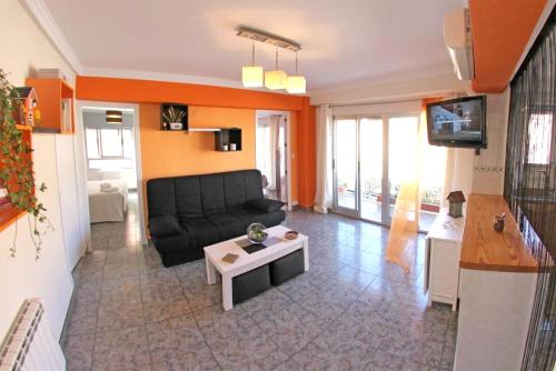 3 bedrooms appartement with city view balcony and wifi at Villena