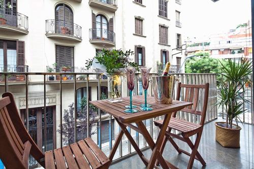 Apartment Barcelona Rentals - Sarria Apartments Near Center