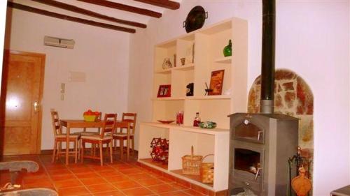 One bedroom appartement with furnished terrace and wifi at Tolva