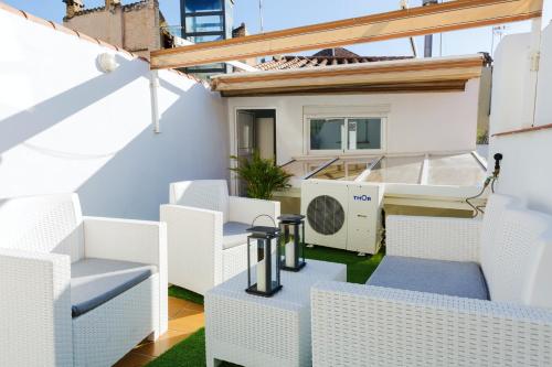 2 bedrooms appartement with city view furnished terrace and wifi at Malaga