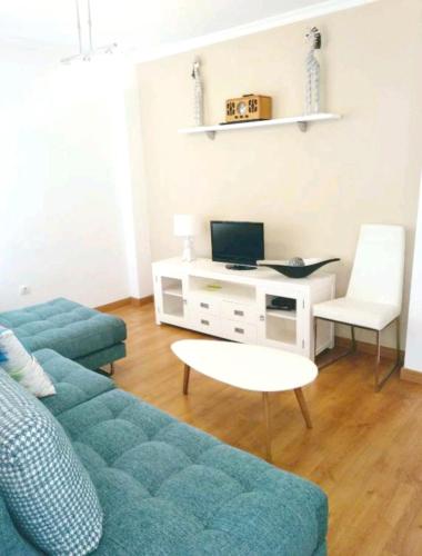 One bedroom appartement with city view balcony and wifi at Malaga