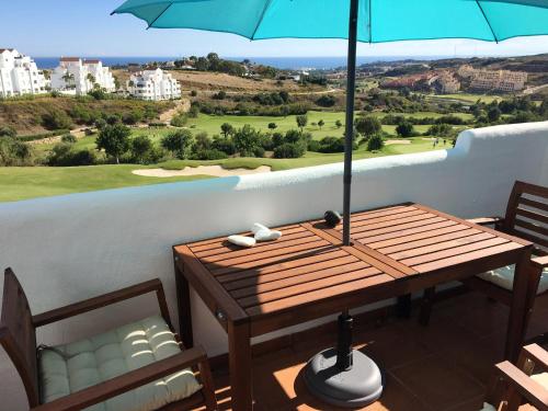 2 bedrooms appartement with sea view shared pool and furnished terrace at Estepona 8 km away from the beach