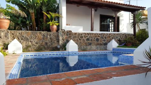 One bedroom appartement with sea view shared pool and enclosed garden at San Cristobal de La Laguna