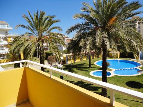 2 bedrooms appartement at Denia 500 m away from the beach with shared pool enclosed garden and wifi
