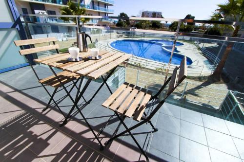 3 bedrooms appartement at Cambrils 500 m away from the beach with sea view shared pool and enclosed garden