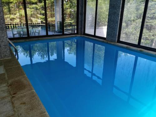 One bedroom appartement with private pool and terrace at Estacion de ski La Pinilla