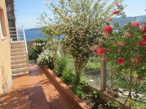 Apartment - 2 Bedrooms with WiFi and Sea views - 01893
