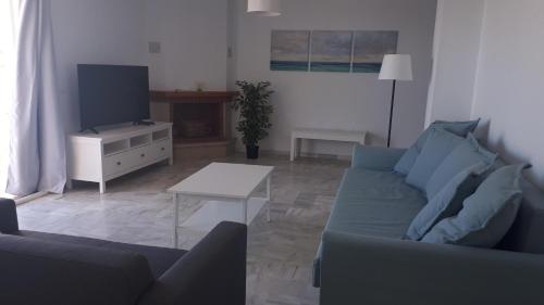 Apartment In Costa Del Sol With Large Terrace For 9 People