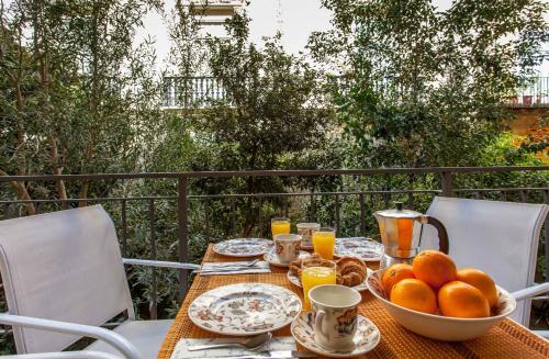 Apartment in the old town with terrace