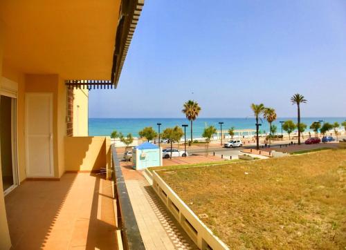 Apartment on the beach,fuengirola