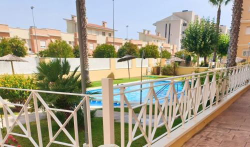 2 bedrooms appartement with shared pool balcony and wifi at Alacant 1 km away from the beach