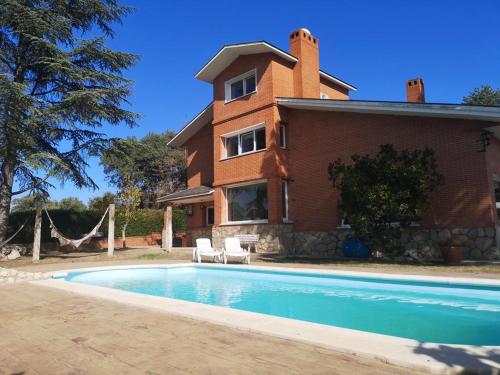 2 bedrooms appartement with shared pool enclosed garden and wifi at Villaviciosa de Odon