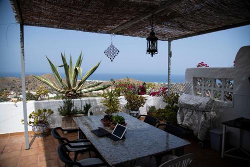 Apartment with a great terrace and views