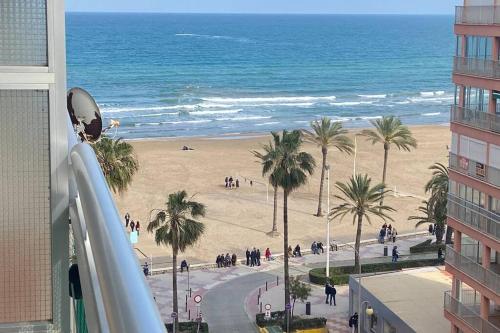 Appartement Vue Mer 40 Metres De La Plage