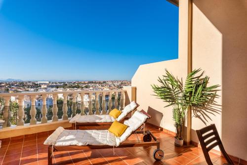 Atalayas Premium Torrevieja by Villas&You