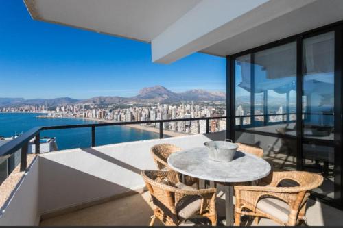 Atico Benidorm Planta 25