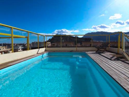 Atico Duplex con piscina privada Lagos del Castillo