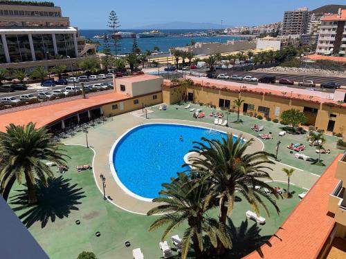 Vistas Muelle De Los Cristianos Pier View Free Wifi