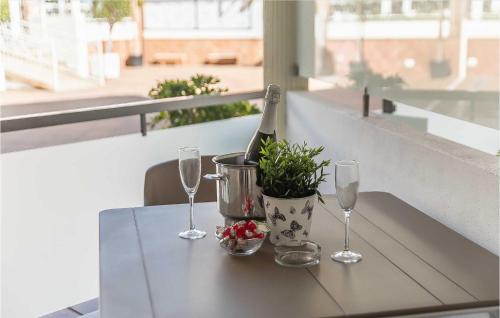 Awesome apartment in Benalmadena Costa with WiFi and 1 Bedrooms