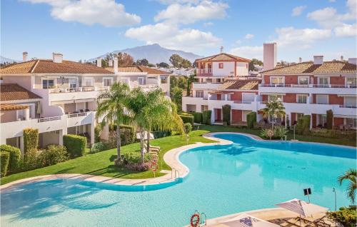 Awesome apartment in Estepona with 2 Bedrooms