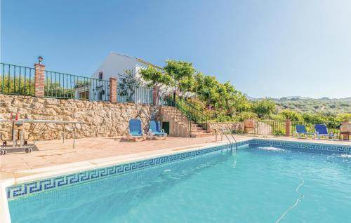 Awesome home in Periana w/ Outdoor swimming pool, WiFi and Outdoor swimming pool