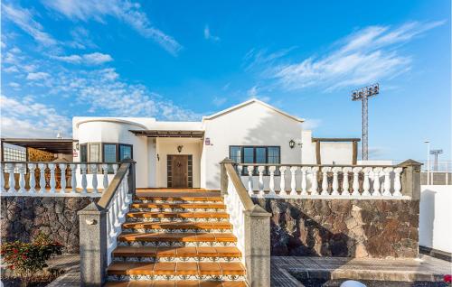 Awesome home in San Bartolomé with 3 Bedrooms