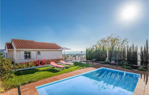 Awesome home in Sant Cebrià de Vallalt w/ Outdoor swimming pool and 5 Bedrooms