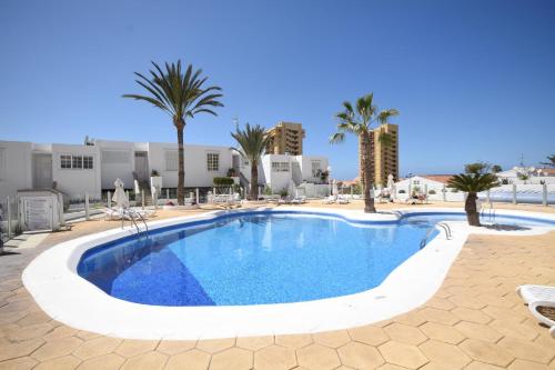 Azahara Playa 45 - One Bed