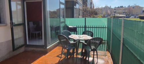 Apartamento vacacional en Brión, 15280 Río pego