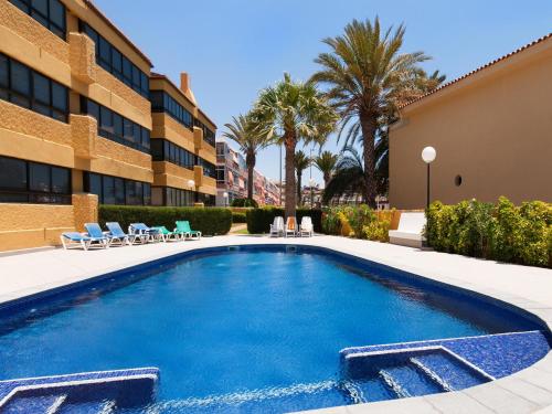 Beach Front Apartment In Playa De Las Burras Cn