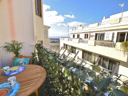 Cozy Apartment in Los Cristianos Spain near Beach