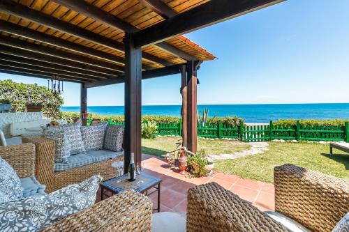 Beach Villa Dorada