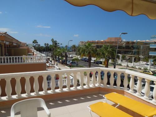 Beachfront-Apartment Las Vistas 1 With Sea-View, Heated, Pool, Wifi, Sat-Tv