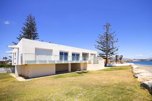 Beachside Villa Estepona