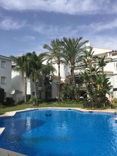 Beautiful 2 Bedroom Apartment @ Puerto Banus!