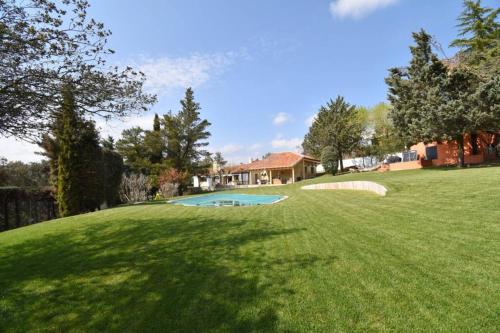 Beautiful and quiet Villa in Madrid